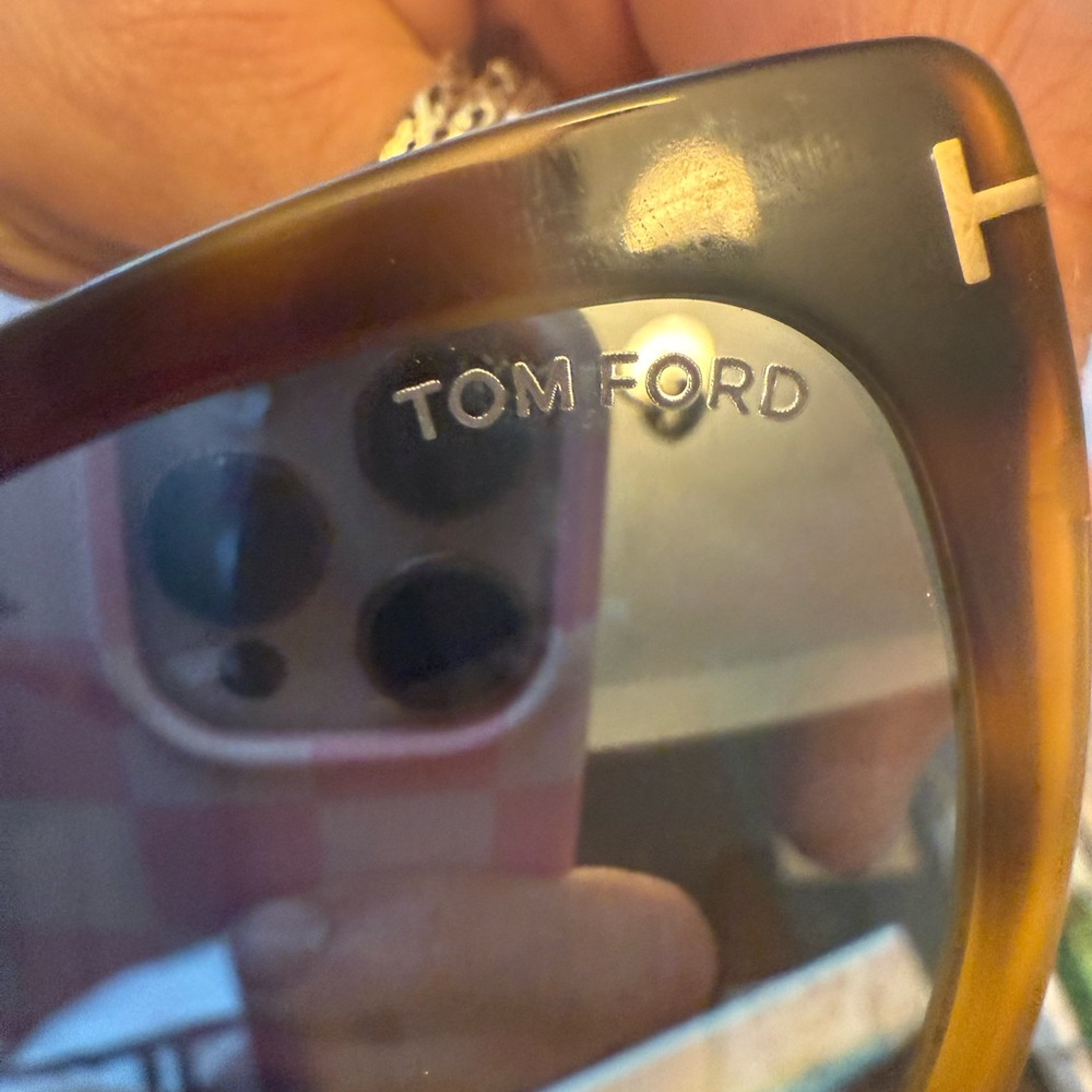 Tom Ford Tortoise Shell Sunglasses - Picture 8 of 11